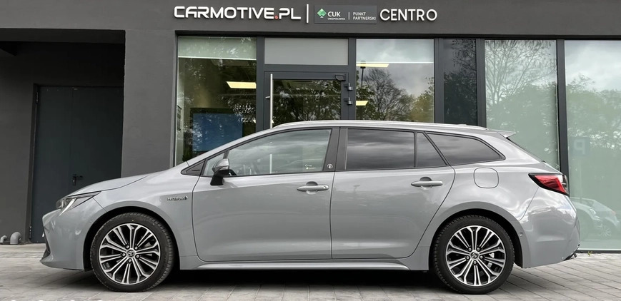 Toyota Corolla cena 99999 przebieg: 76500, rok produkcji 2021 z Wasilków małe 326